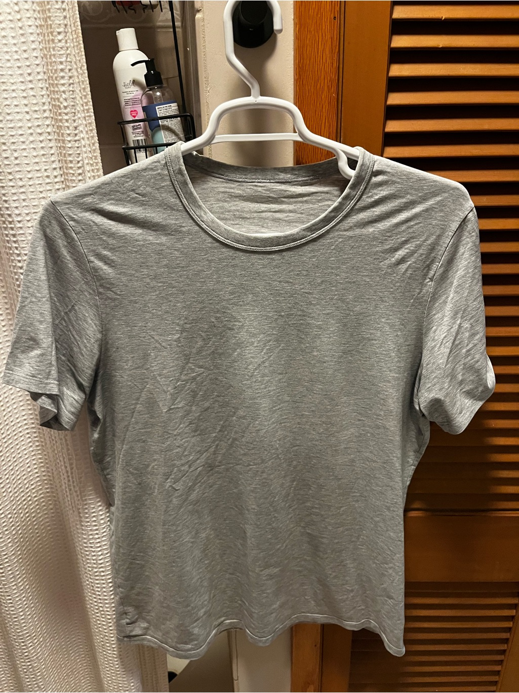 Lululemon Athletica Men's Light Gray Crewneck Short Sleeve Tee